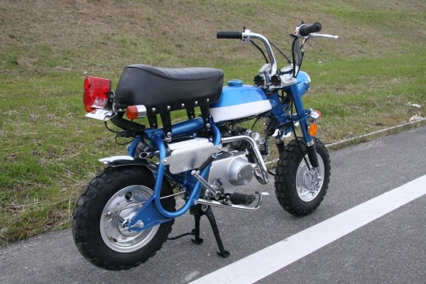 画像5: 予約販売☆キットバイクTYPE-A・ブルー90ccエンジン搭載 (5)